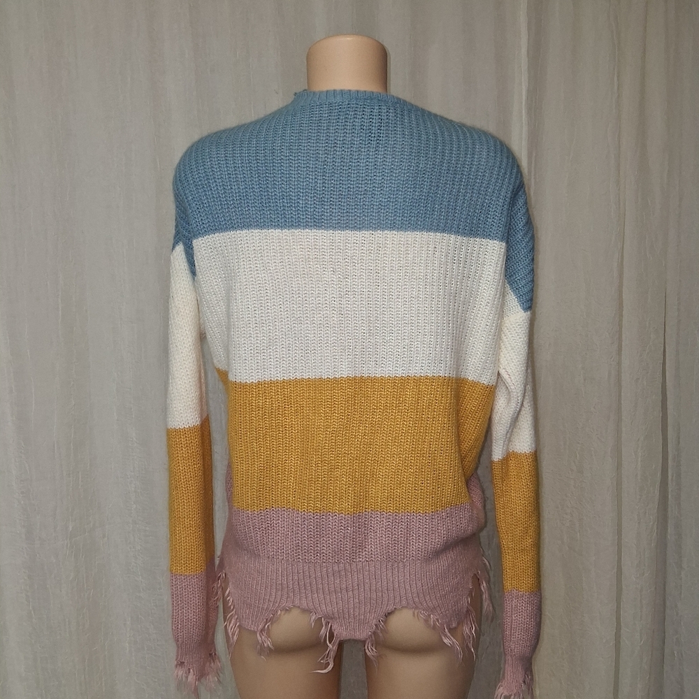 RUN WAY 7 women Size M Colorful Distressed Crew Neck Sweater - Picture 8 of 13